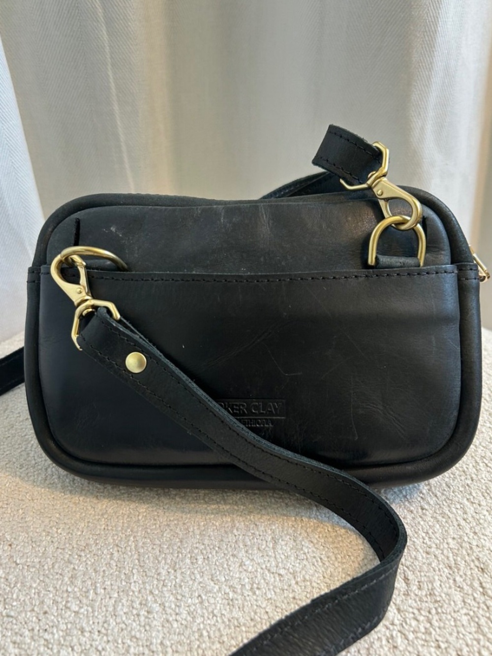 Parker Clay Desta Full-Grain Leather Belt Bag – Black - Picture 2 of 7